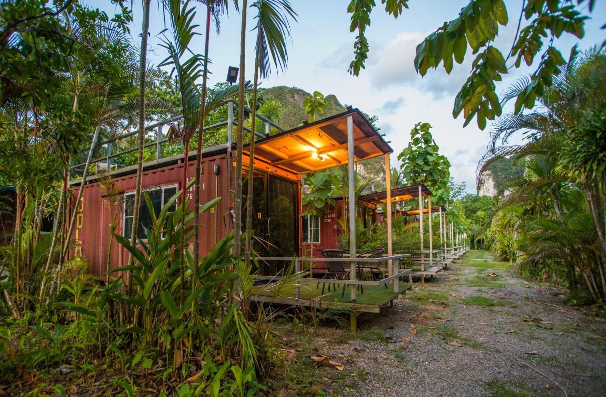 The Camper Lodge Khao Sok บ้านบางบอน ภายนอก รูปภาพ