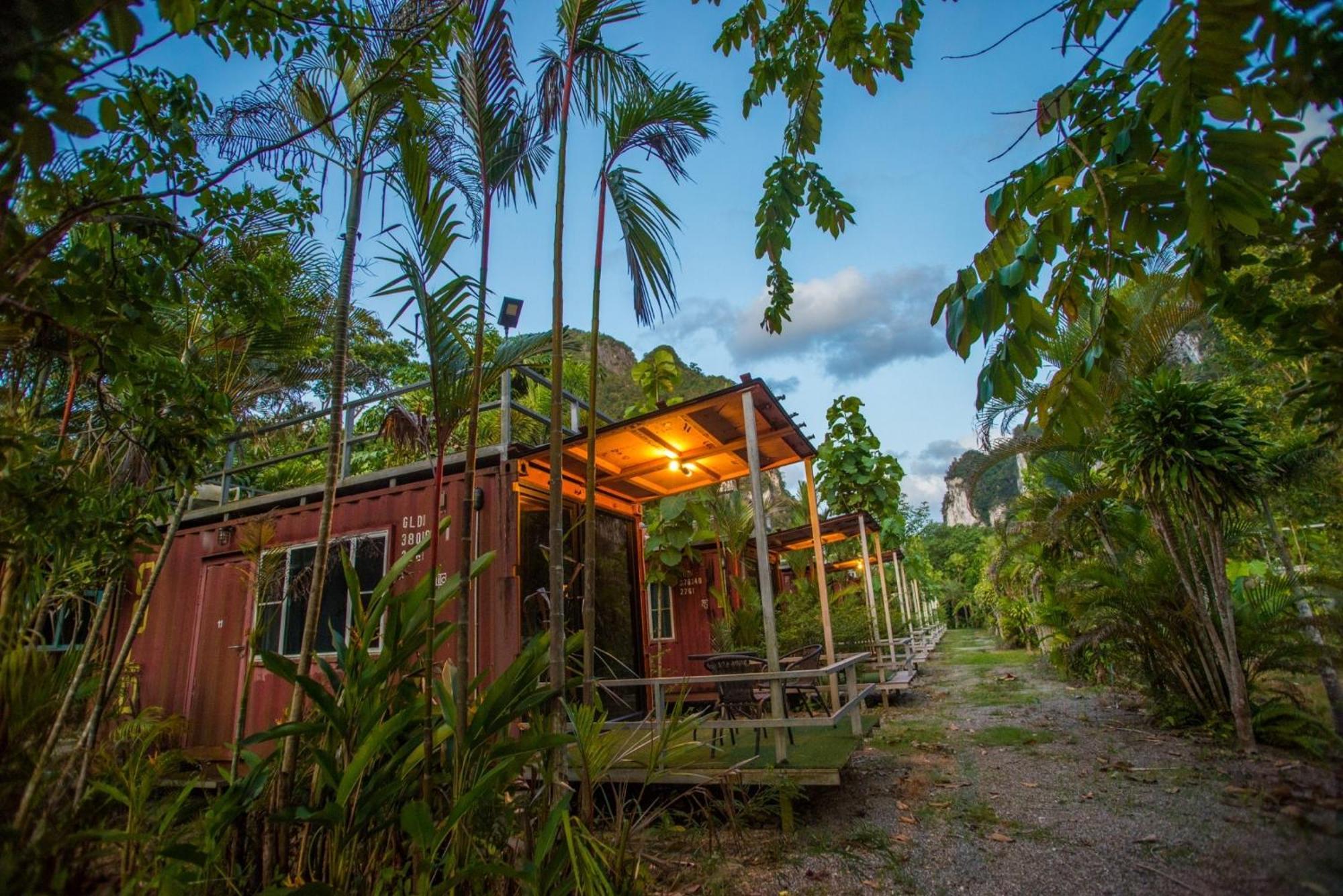 The Camper Lodge Khao Sok บ้านบางบอน ภายนอก รูปภาพ