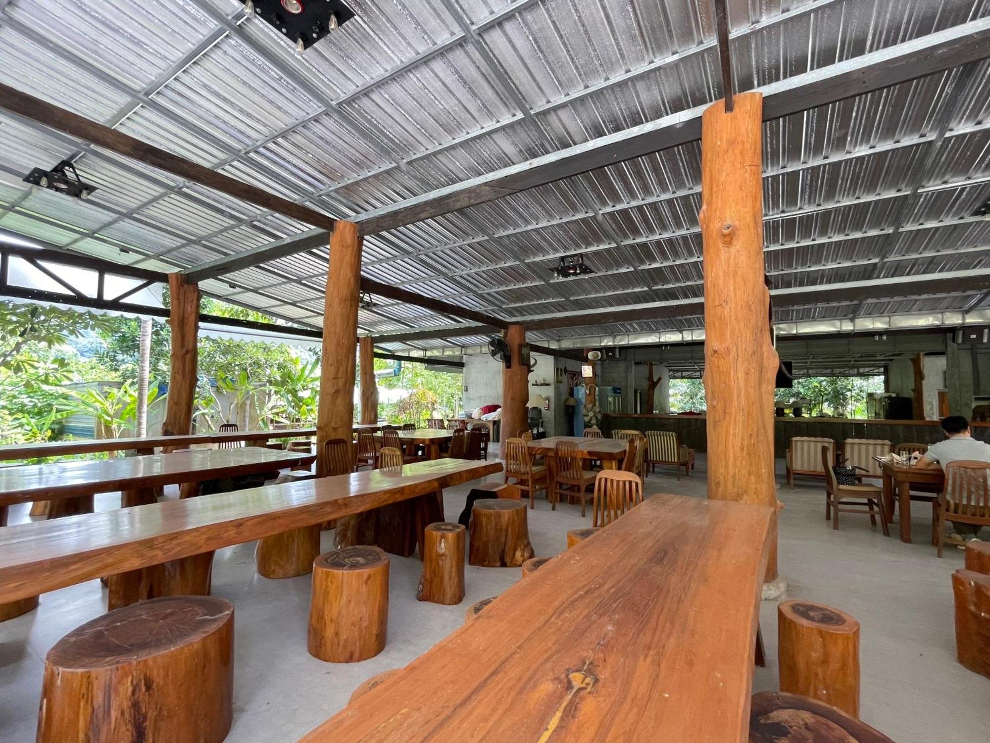 The Camper Lodge Khao Sok บ้านบางบอน ภายนอก รูปภาพ
