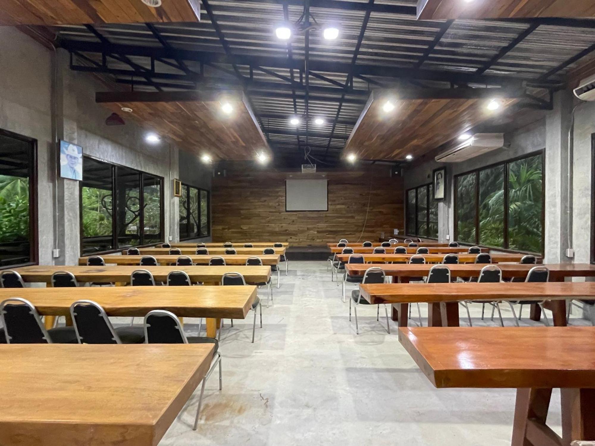 The Camper Lodge Khao Sok บ้านบางบอน ภายนอก รูปภาพ